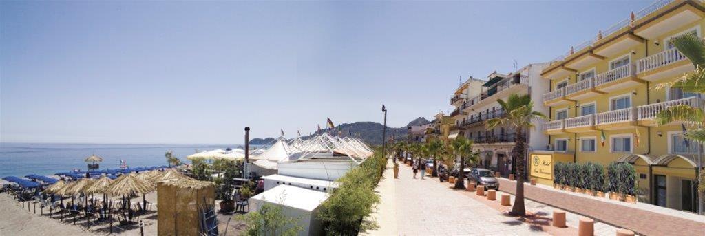 Hotel Orizzonte Letojanni Exterior foto